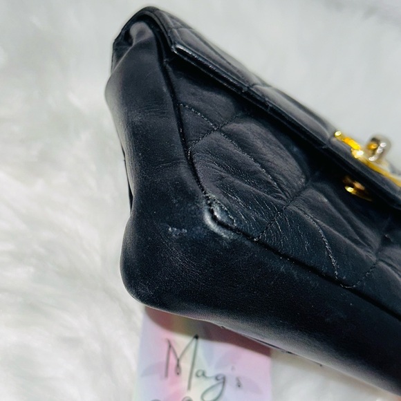 Chanel: CC Chain Belt Fanny Pack Bum Bag (Black) - Picture 13 of 16